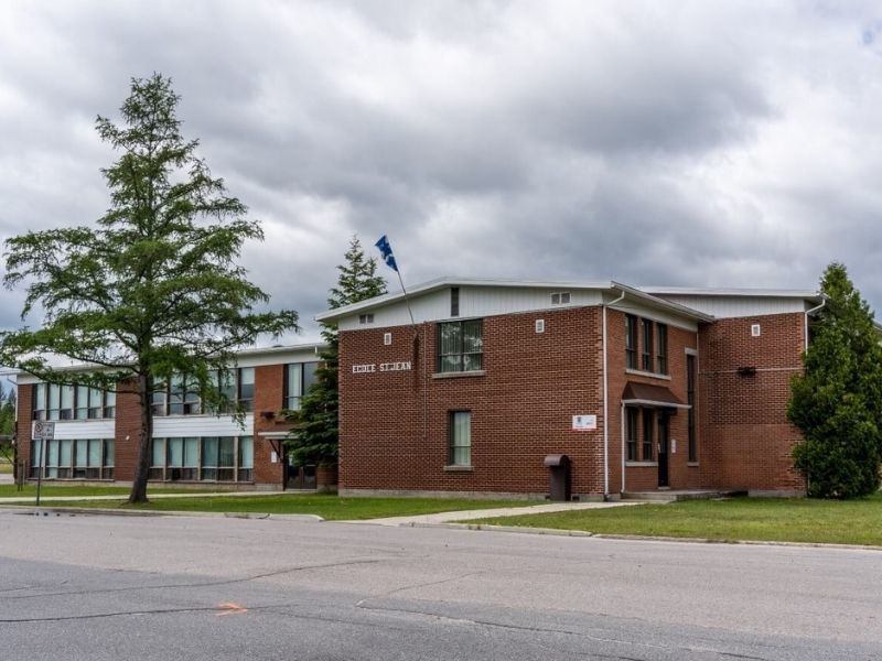 École Saint-Jean-de-Bégin