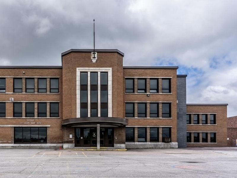 École Saint-Jean-Batiste